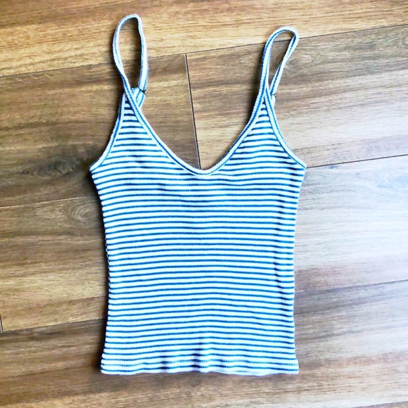 Forever 21 Tops - ✨F21 Blue and White Striped, Ribbed Crop Top